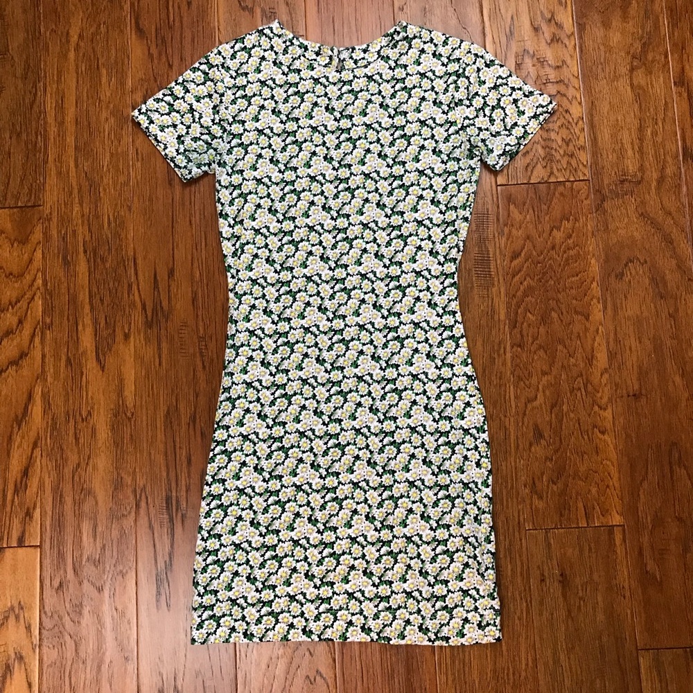French Connection Daisy Floral Dress 90s Inspired